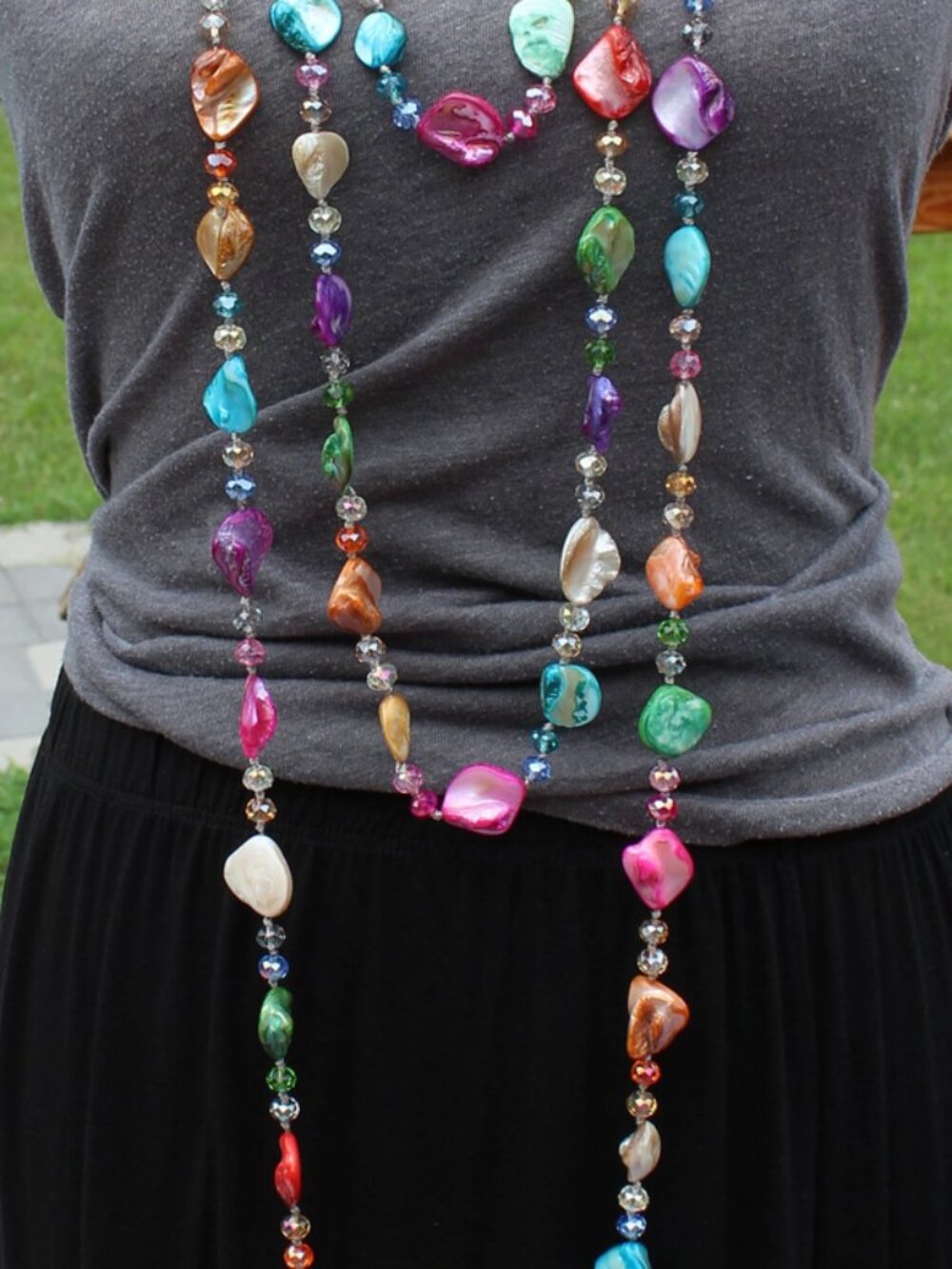 Unique Multi-Colored Shell Crystal Necklace - Picture 2 of 8